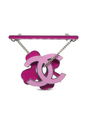 CHANEL Pre-Owned 2004 flower dangle brooch - Silver