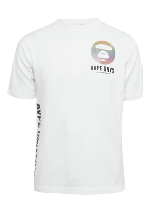 A BATHING APE® logo T-shirt - White