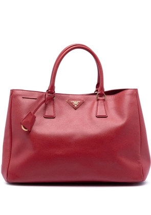 Prada Pre-Owned 2000-2025 Large Saffiano Lux Galleria satchel - Red