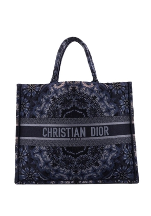 Christian Dior Pre-Owned Book Embroidered Canvas Large tote bag - Blue