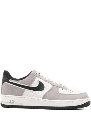 Nike Air Force 1 '07 LV8 panelled sneakers - Grey