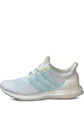 adidas three-stripe sneakers - White