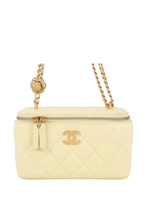 CHANEL Pre-Owned 2021-2025 Small Quilted Lambskin Sweet Camellia Vanity Case with Chain crossbody bag - Yellow