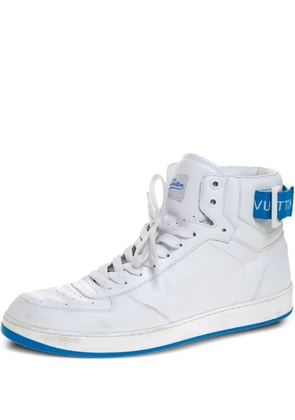 Louis Vuitton Pre-Owned leather sneakers - White