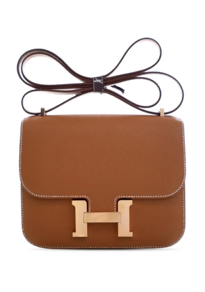 Hermès Pre-Owned 2023 Mini Epsom Constance III 18 crossbody bag - Brown
