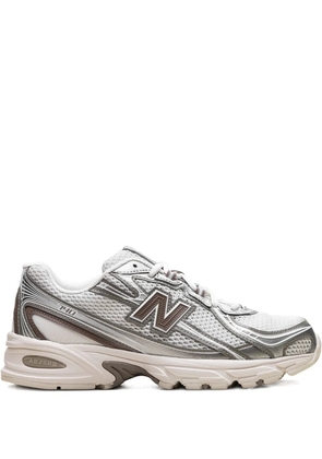 New Balance 740 'Sea Salt/Arid Stone/Silver Metallic/Mushroom' sneakers - Neutrals