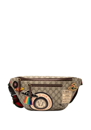 Gucci Pre-Owned 2016-2025 GG Supreme Courrier belt bag - Brown
