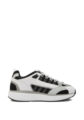 CLEENS Hyper Runner sneakers - White