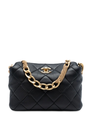 CHANEL Pre-Owned 2021-2025 CC Quilted Lambskin Chain shoulder bag - Black