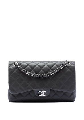 CHANEL Pre-Owned 2012 Jumbo Classic Caviar Double Flap shoulder bag - Black