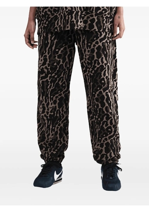 Nike NSW Phoenix printed track pants - Brown