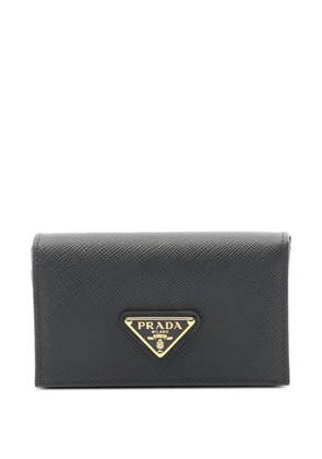 Prada Pre-Owned 2020s Saffiano triangle wallet - Black