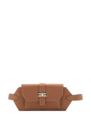 Hermès Pre-Owned 2025 Swift Elan Pocket 24 belt bag - Brown