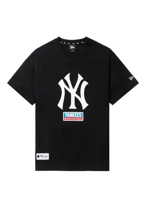 NEW ERA CAP logo-print T-shirt - Black