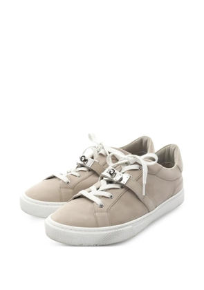 Hermès Pre-Owned 2010s buckle suede sneakers - Neutrals