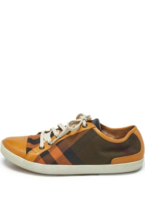 Burberry Pre-Owned Harrowby check canvas trainers - Orange