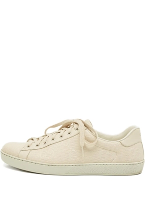 Gucci Pre-Owned perforated leather sneakers - Neutrals