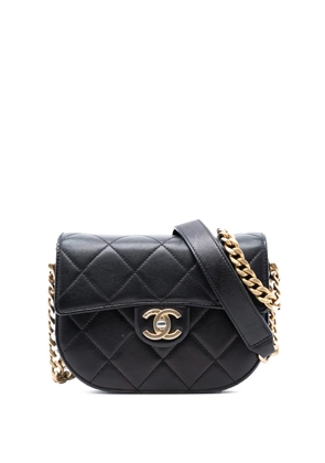 CHANEL Pre-Owned 2021 Mini CC Quilted Shiny Calfskin Round Moon Messenger Flap crossbody bag - Black