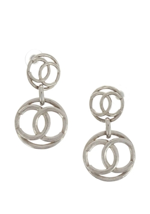 CHANEL Pre-Owned 2018 CC detail earrings - Silver