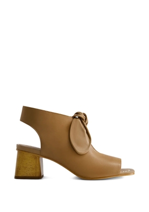 Bernardo Lizzie knot-detail sandals - Neutrals