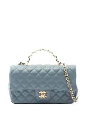 CHANEL Pre-Owned 2021 quilted top-handle chain-link cross-body bag - Blue
