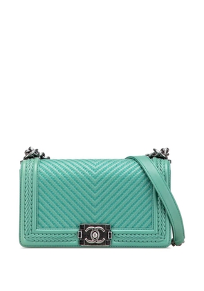 CHANEL Pre-Owned 2016-2017 New Medium Braided Chevron Lambskin Boy Flap crossbody bag - Green