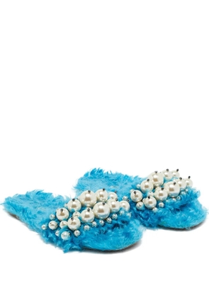 Miu Miu Pre-Owned faux-fur pearl-embellishment flat slides - Blue