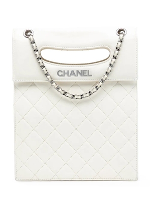 CHANEL Pre-Owned 2014 Quilted Lambskin Delivery Cutout Handle Bag satchel - White