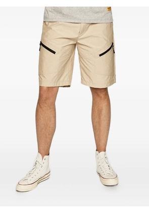 caterpillar zip-pocket shorts - Neutrals
