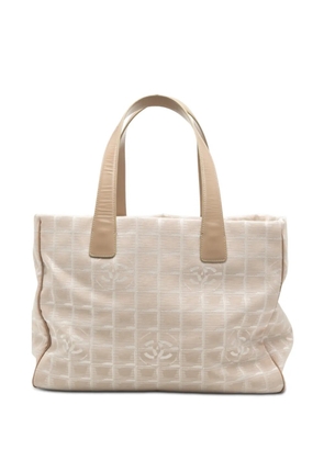 CHANEL Pre-Owned 2003-2004 New Travel Line Nylon tote bag - Brown