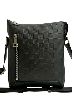 Louis Vuitton Pre-Owned 2019 Damier Infini Discovery Messenger BB crossbody bag - Black