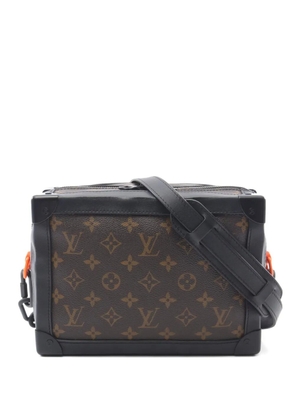 Louis Vuitton Pre-Owned 2018 Soft Trunk shoulder bag - Brown