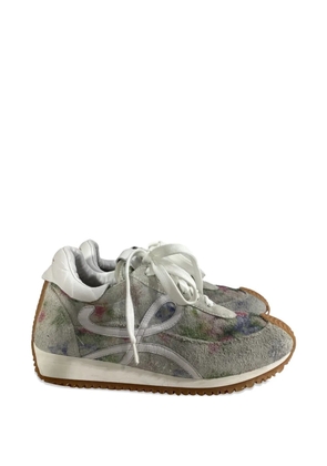 Loewe Pre-Owned floral-details suede low-top sneakers - Grey