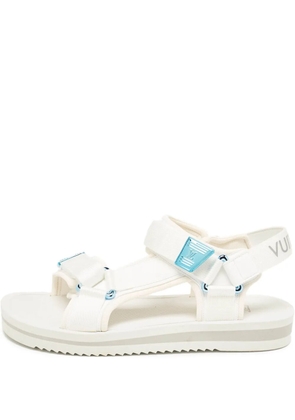 Louis Vuitton Pre-Owned logo-plaque sandals - White