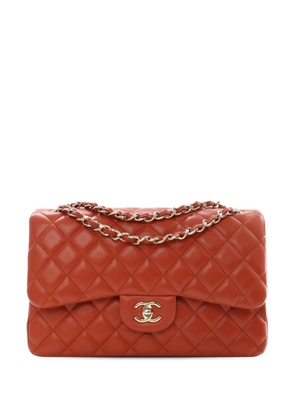 CHANEL Pre-Owned 2021-2025 Jumbo Classic Lambskin Double Flap shoulder bag - Red