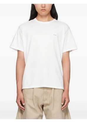 KHOKI topstitch graphic-print T-shirt - White