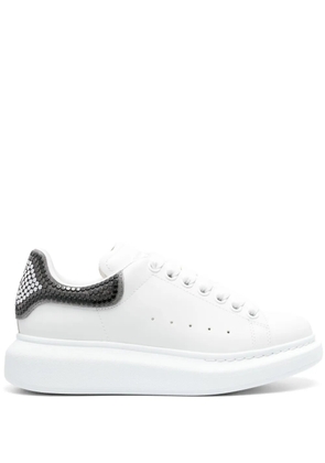 Alexander McQueen stud-detailing leather sneakers - White