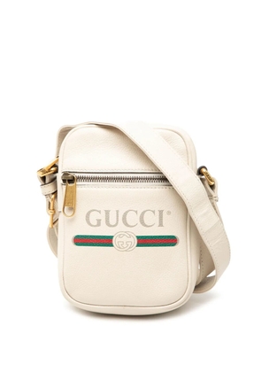 Gucci Pre-Owned 2000-2015 Mini Grained Calfskin Logo crossbody bag - White