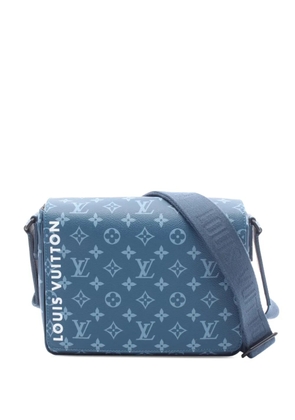 Louis Vuitton Pre-Owned 2021-2026 Monogram District PM crossbody bag - Blue