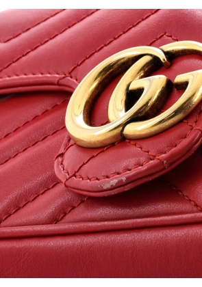 Gucci Pre-Owned GG Marmont Flap Bag Matelasse Leather Super Mini crossbody bag - Red