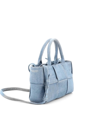 Bottega Veneta Pre-Owned Arco Maxi Intrecciato Denim Mini tote bag - Blue