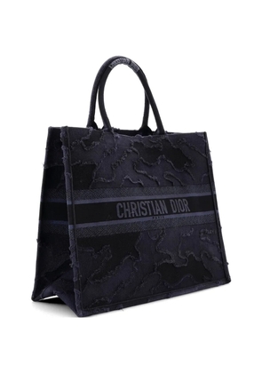 Christian Dior Pre-Owned Book Camouflage Embroidered Canvas Large tote bag - Blue