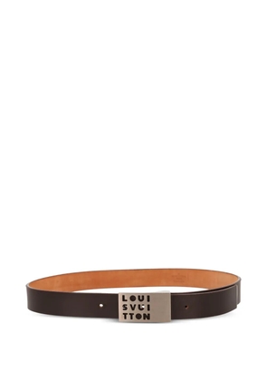 Louis Vuitton Pre-Owned engraved-buckle leather belt - Brown