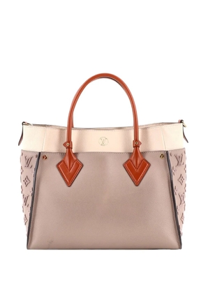 Louis Vuitton Pre-Owned On My Side Monogram Tuffetage Leather MM tote bag - Neutrals