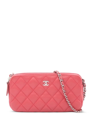 CHANEL Pre-Owned caviar skin chain wallet - Pink