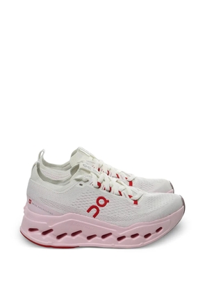 On On Cloudsurfer Max running sneakers - White