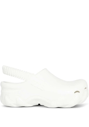 GCDS logo-detail slides - White