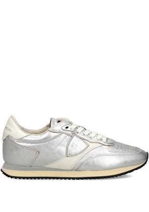 Philippe Model Paris Blville perforated panelled trainers - Silver