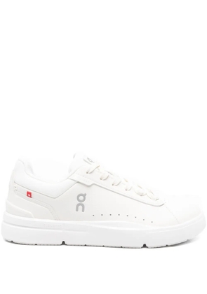 On The Roger Advantage lace-up sneakers - White