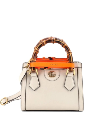 Gucci Pre-Owned Diana NM Bamboo Handle Tote Leather Mini crossbody bag - White